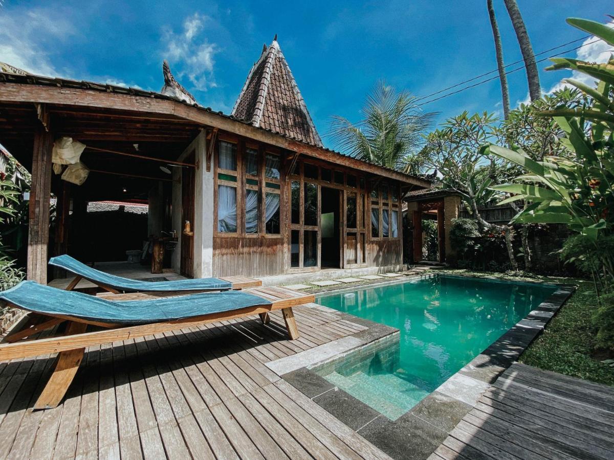 Sarini Villas Blahbatu エクステリア 写真
